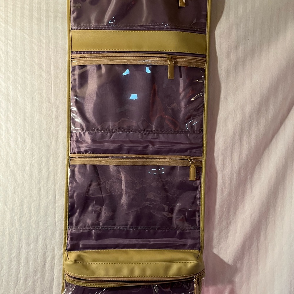 Morello Toiletries Organizer - Picture 7 of 8